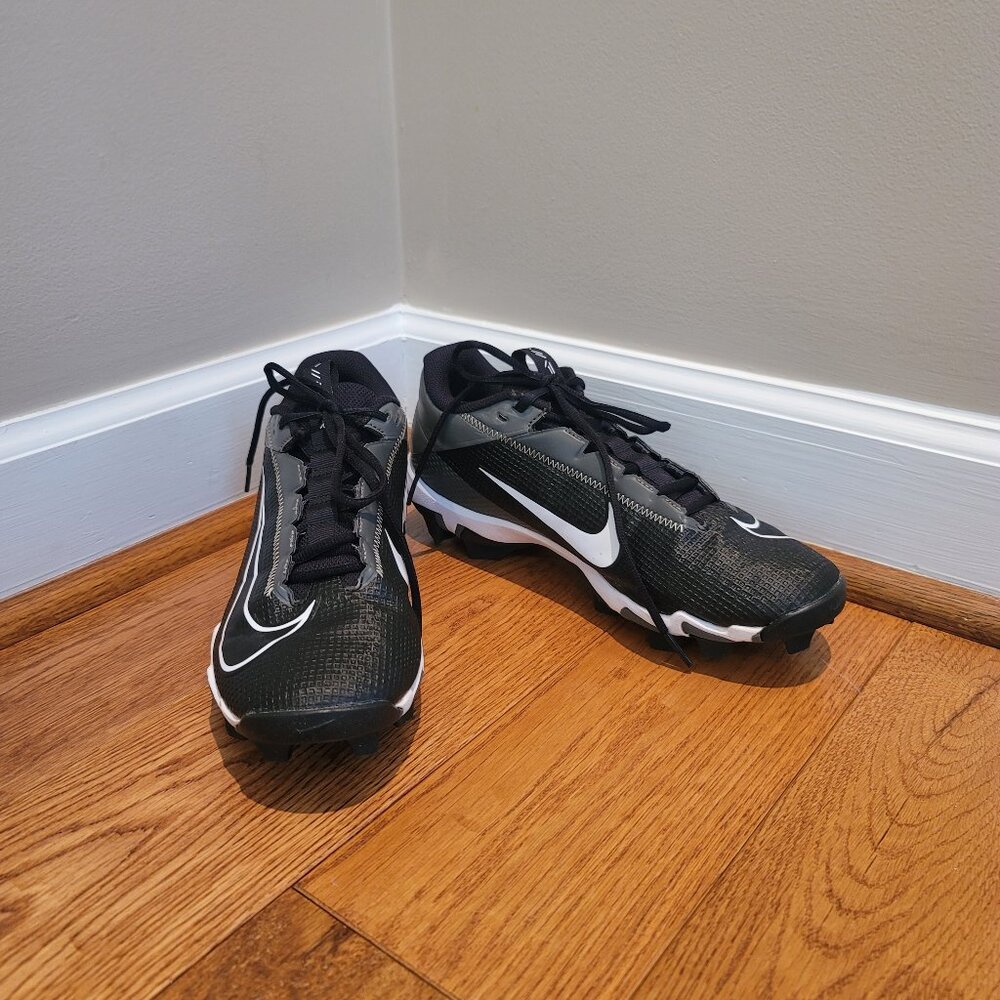 Mens Nike Vapor Edge Cleats Size 9